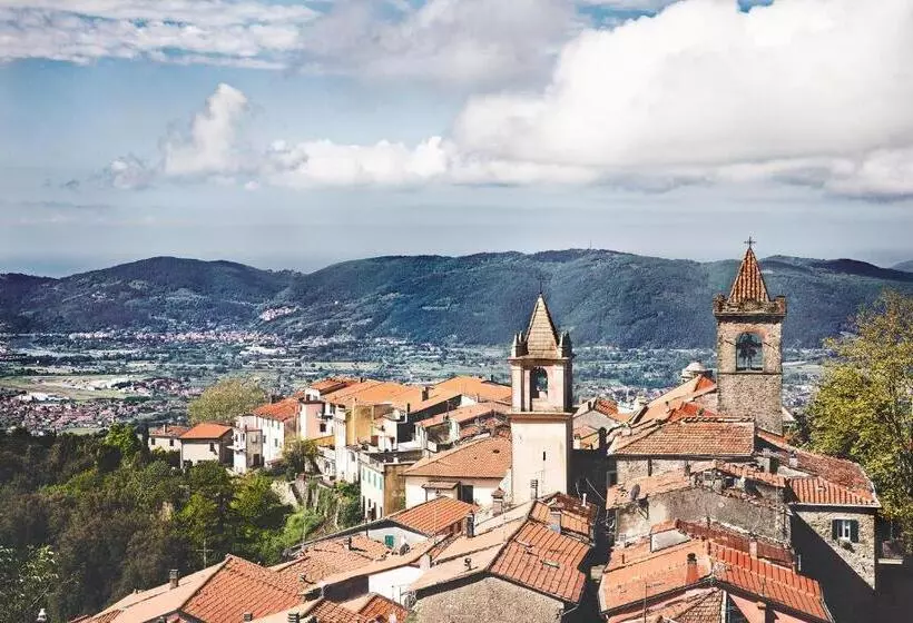 Majatalo Castello Malaspina Di Fosdinovo