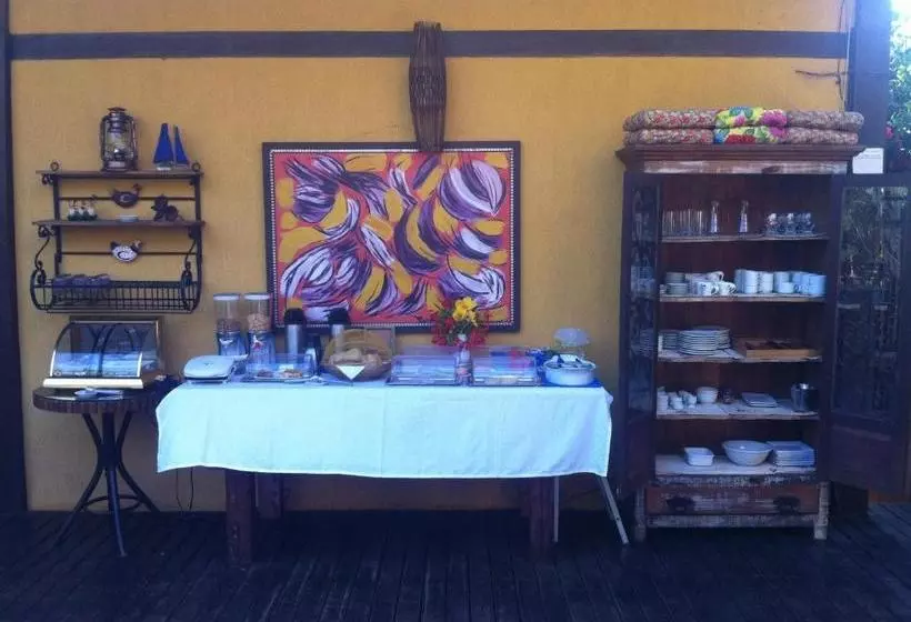 پانسیون Flamboyant Residence