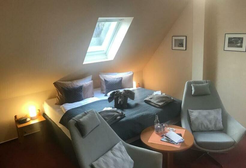 펜션 Friesenhof Nieblum   Hotel Garni