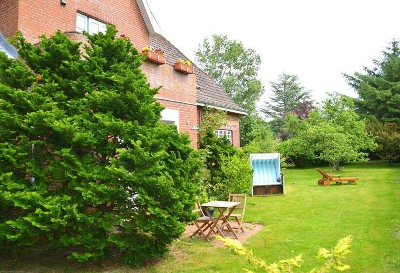 펜션 Friesenhof Nieblum   Hotel Garni