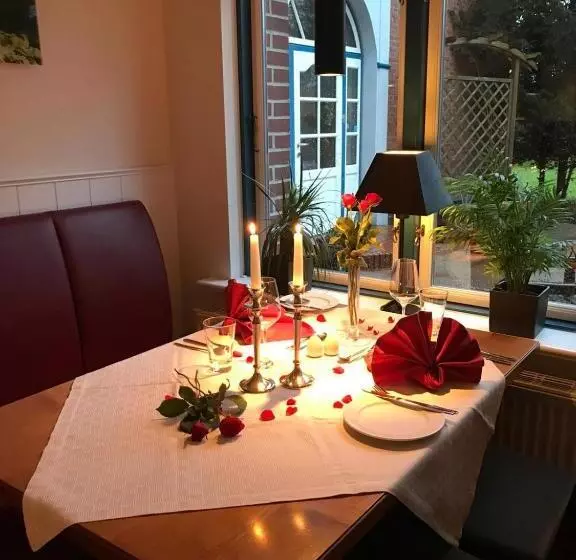 ペンション Friesenhof Nieblum   Hotel Garni