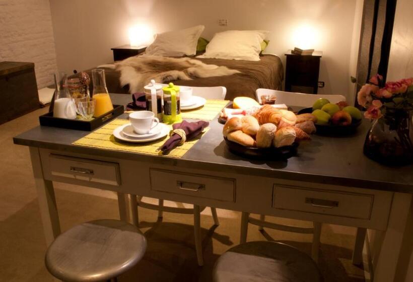 ペンション Gastenkamers Uitgaanslapen