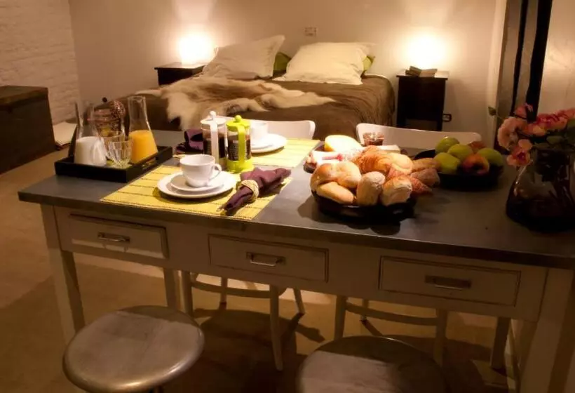 Majatalo Gastenkamers Uitgaanslapen