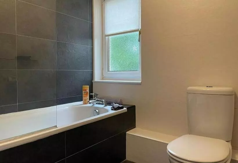 ペンション Gowanlea Guest House