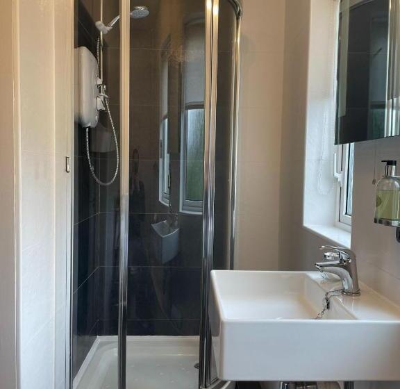 膳宿费 Gowanlea Guest House