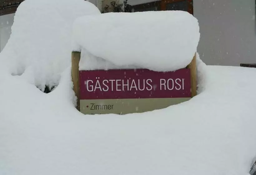 ペンション Gästehaus Rosi