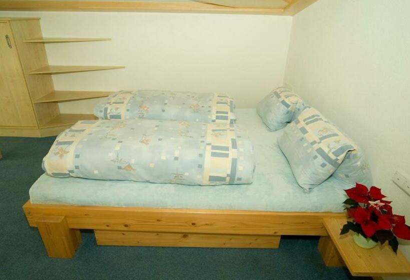 פנסיון Gästehaus Rosi