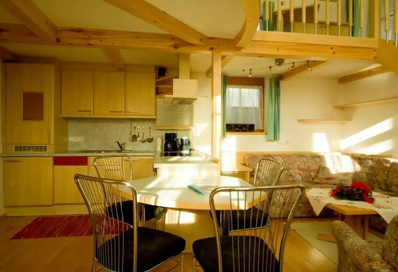 ペンション Gästehaus Rosi
