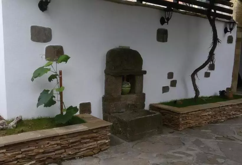 ペンション Guesthouse Koliovata Kashta