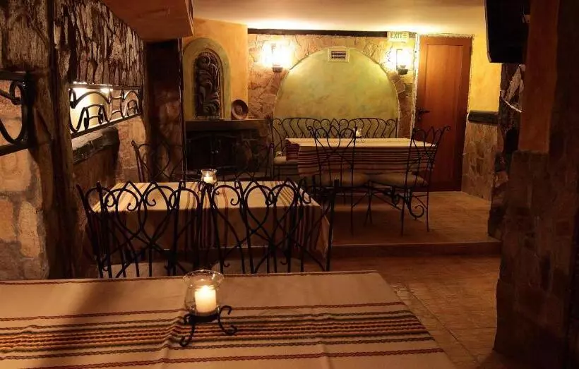 ペンション Guesthouse Koliovata Kashta