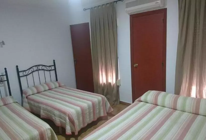 ペンション Hostal Tamarindos