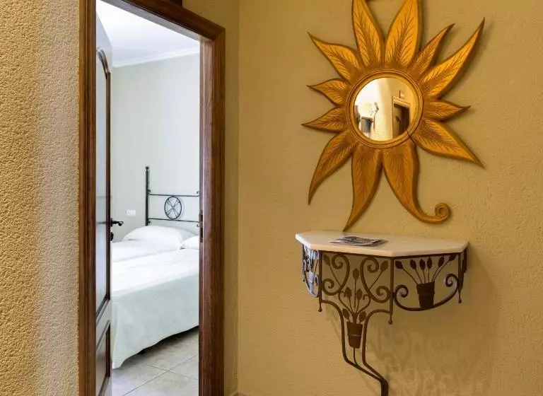 Majatalo Hostal Tres Molins