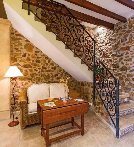 Majatalo Hostal Tres Molins