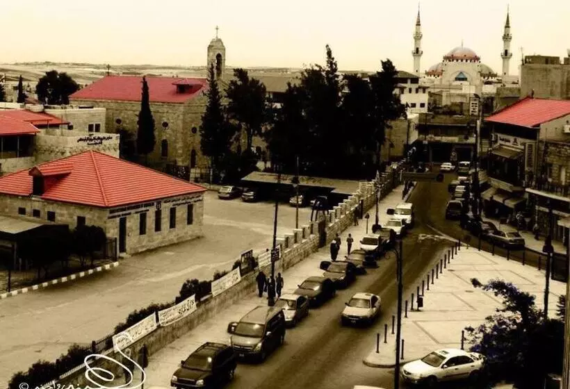 پانسیون Pilgrim S Guest House