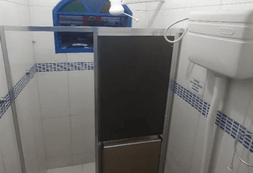 پانسیون Hospedagem Central   Aluguel Economico