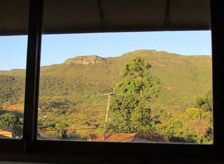 ペンション Pousada Tatu Feliz