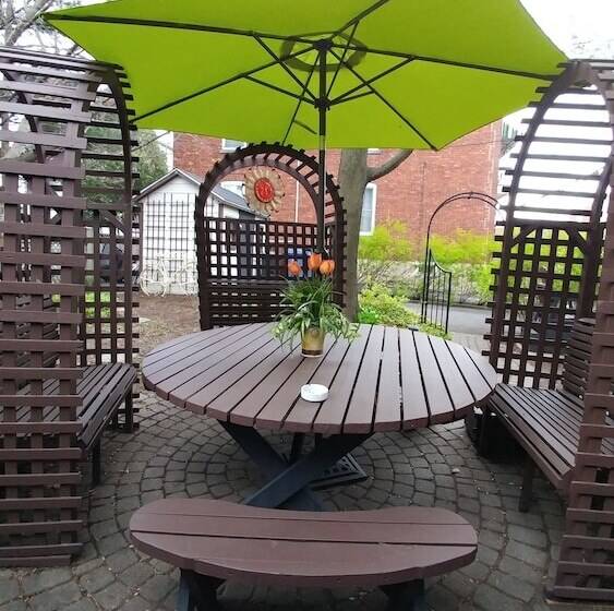 بنسيون Refuge Du Poète