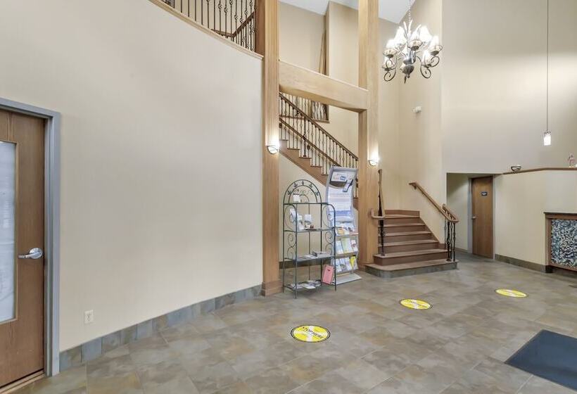 Общежитие Waterbird Lakeside Inn