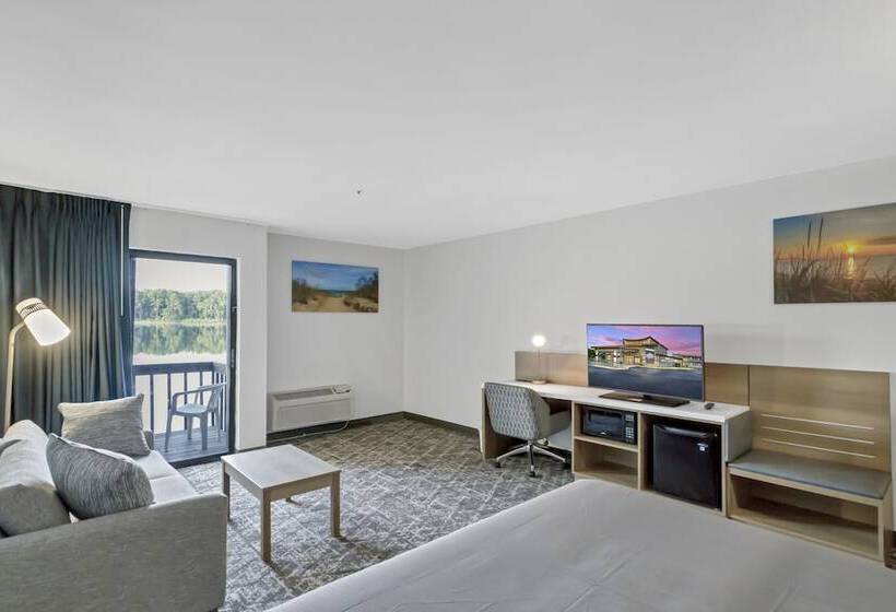 Общежитие Waterbird Lakeside Inn