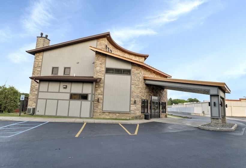 Общежитие Waterbird Lakeside Inn