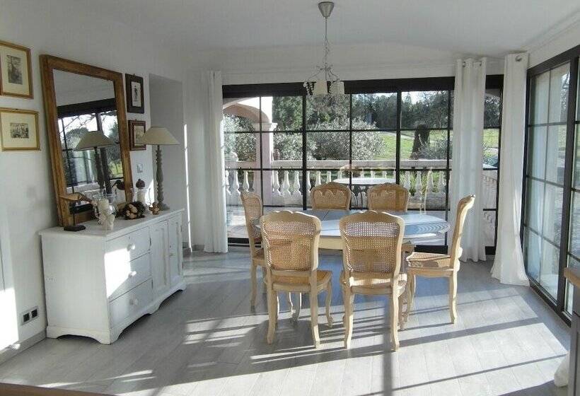 مبيت وإفطار Chambres D Hotes Hacienda Les Mimosas