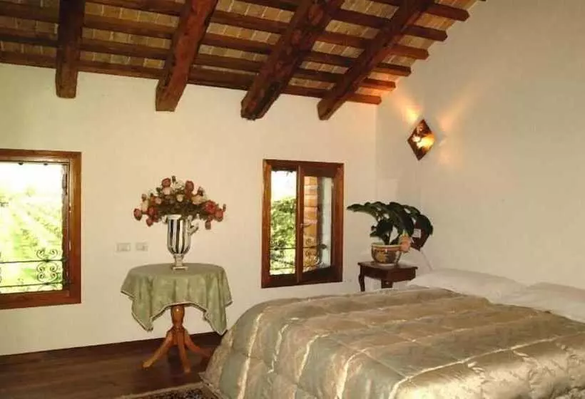 Hotelli Agriturismo Melo In Fiore Con Camere E Colazioni Nella Zona Del Prosecco Docg Asolo
