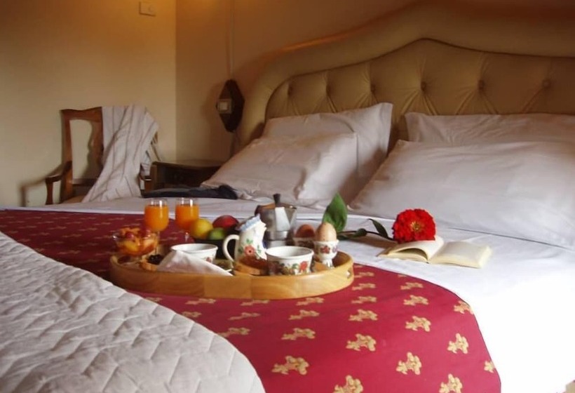 Hotel Agriturismo Melo In Fiore Con Camere E Colazioni Nella Zona Del Prosecco Docg Asolo