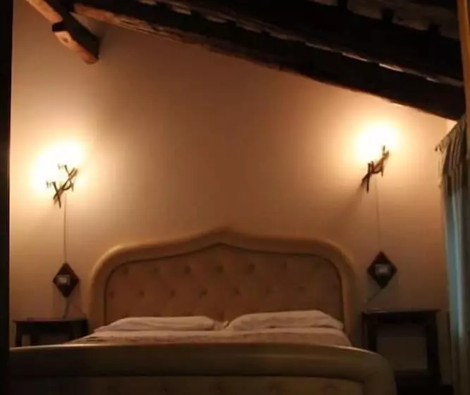 Hotelli Agriturismo Melo In Fiore Con Camere E Colazioni Nella Zona Del Prosecco Docg Asolo