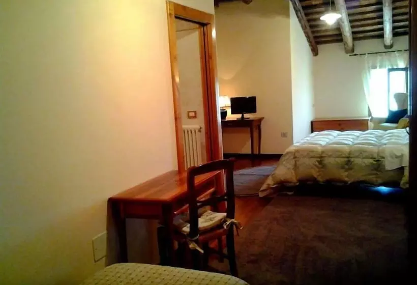 Hotelli Agriturismo Melo In Fiore Con Camere E Colazioni Nella Zona Del Prosecco Docg Asolo