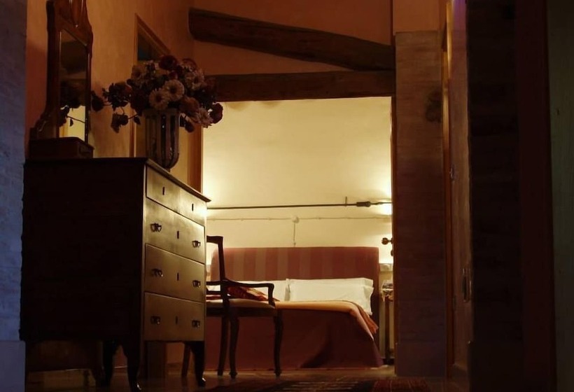 Hotel Agriturismo Melo In Fiore Con Camere E Colazioni Nella Zona Del Prosecco Docg Asolo