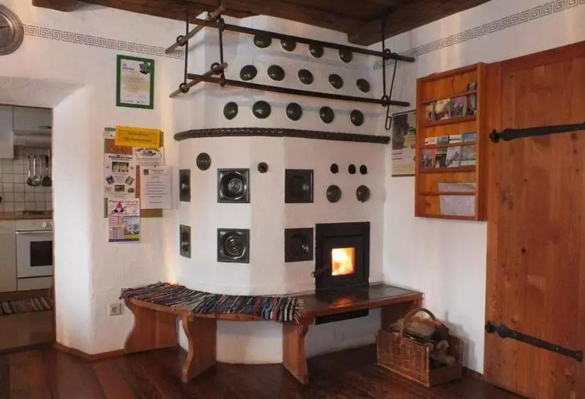هتل Ferienhaus Zur Alten Schmiede