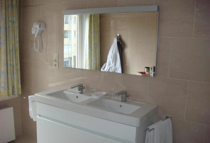 پانسیون Gastenkamers Centersuites