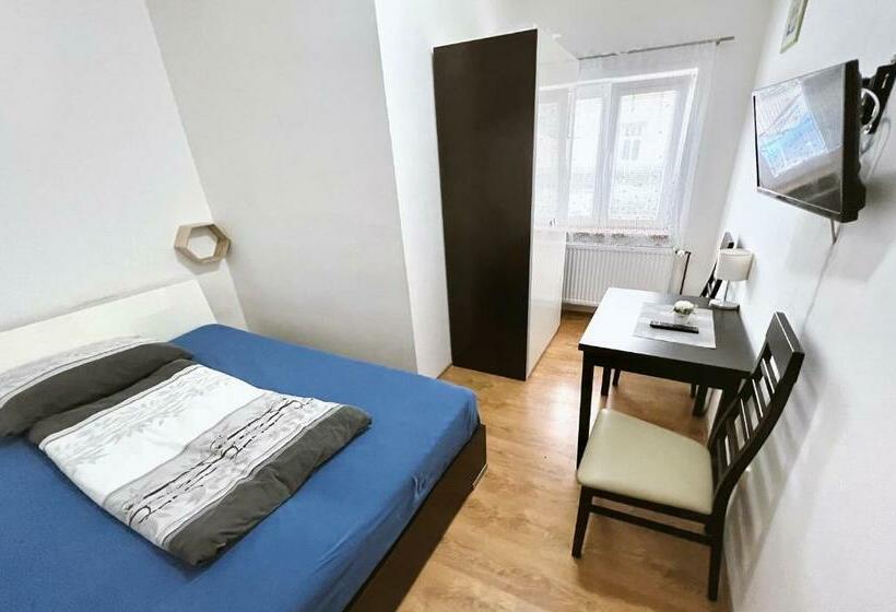 פנסיון Penzion Zahrádka