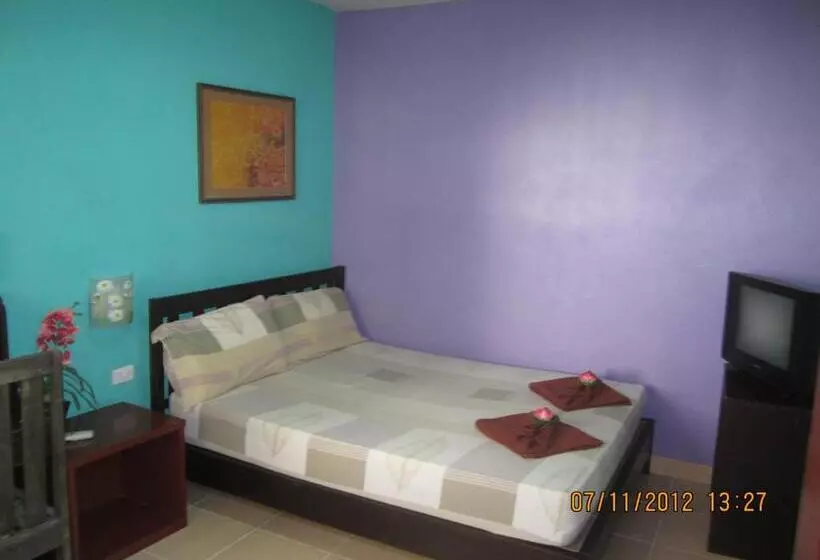 ペンション Popeye Guesthouse