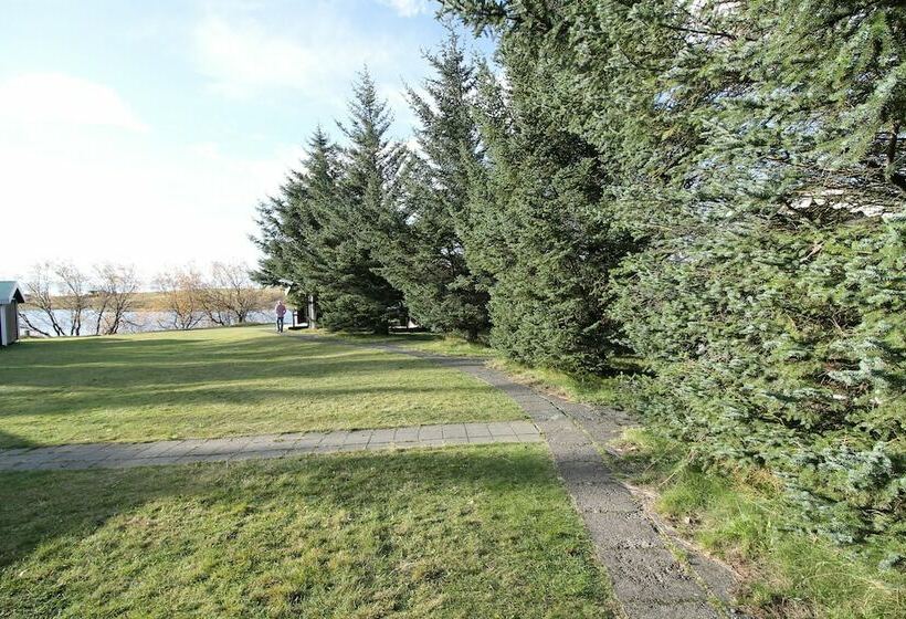 پانسیون Arhus Cottage And Camping