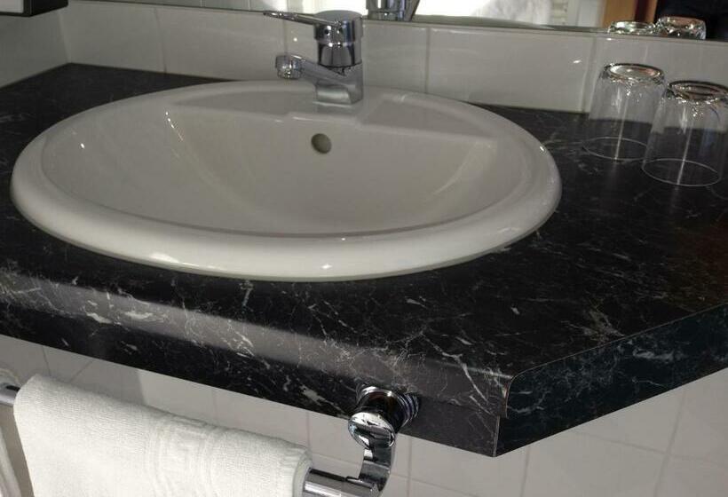 Vandrarhem Gasthof Safenhof