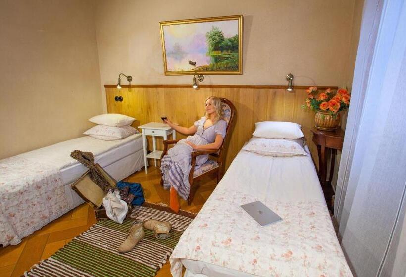 پانسیون Aasa Külalistemaja