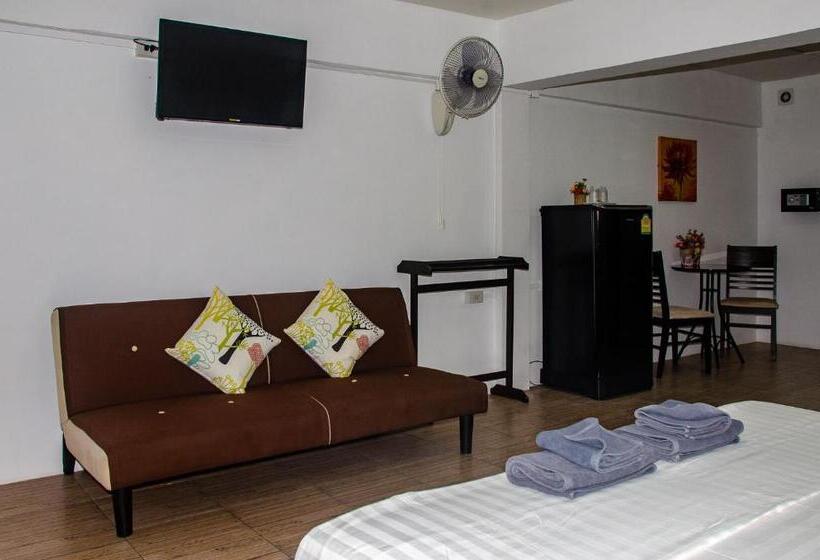 Pensió Allstar Guesthouse