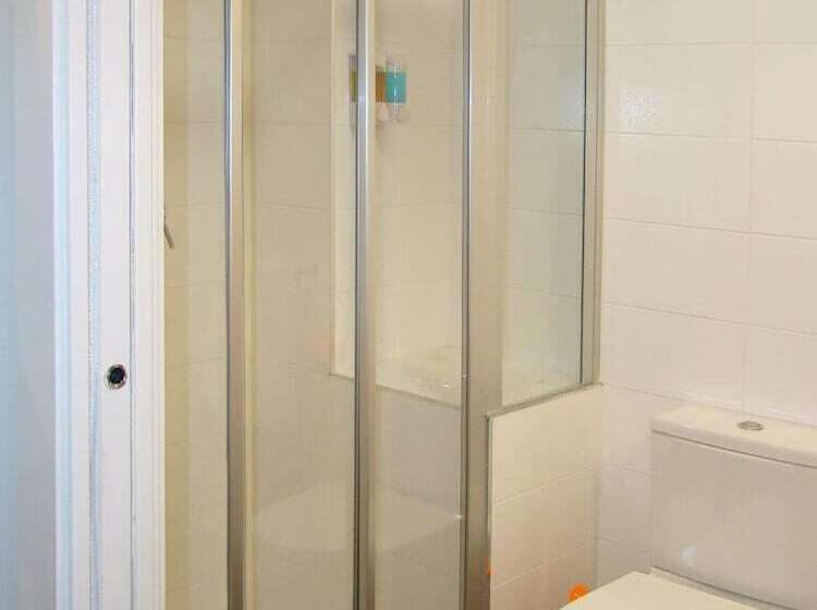 ペンション Bekale