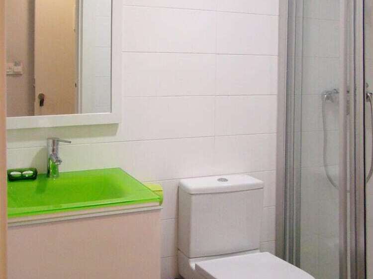 ペンション Bekale