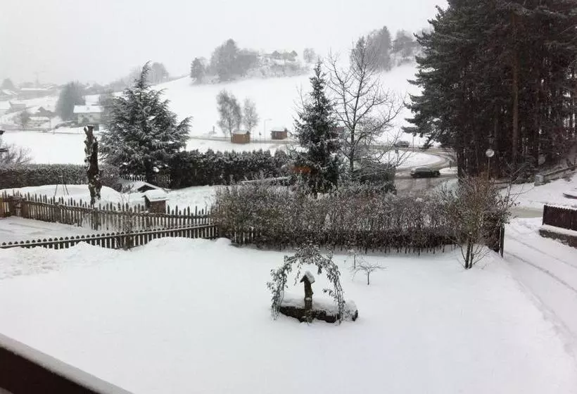 Majatalo Garni Waldfrieden