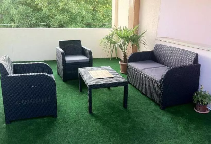 پانسیون Gohar`s Guest House