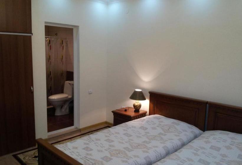 پانسیون Gohar`s Guest House