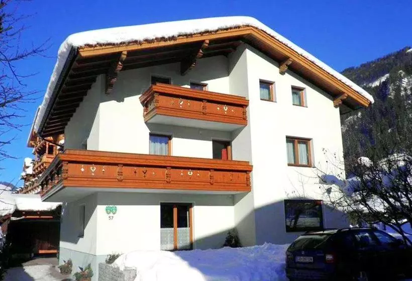 Majatalo Gästehaus Toferer