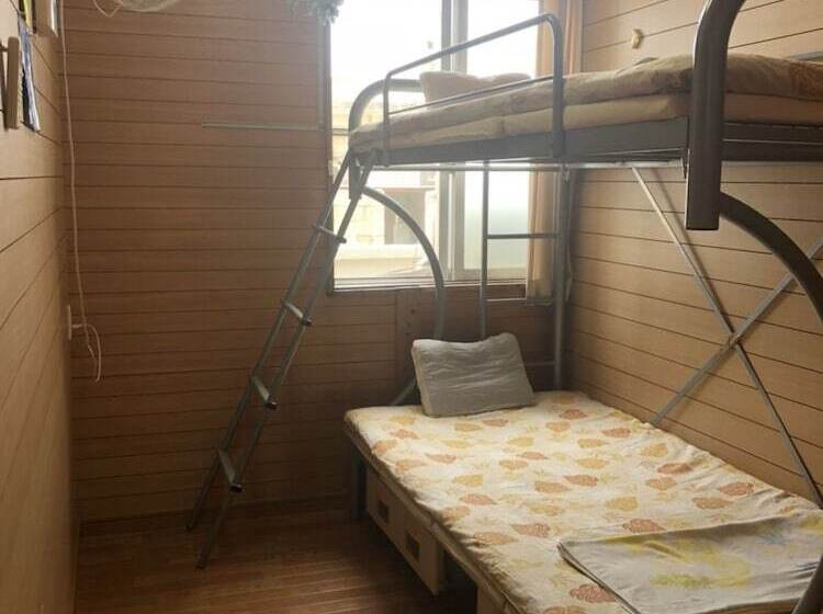 ペンション Emix Ishigaki