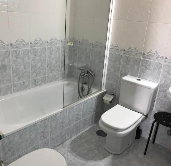 پانسیون Hostal La Concha