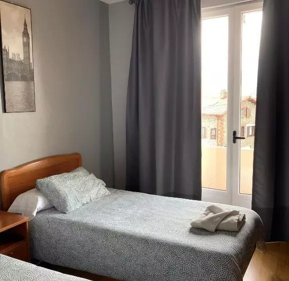 ペンション Hostal La Concha