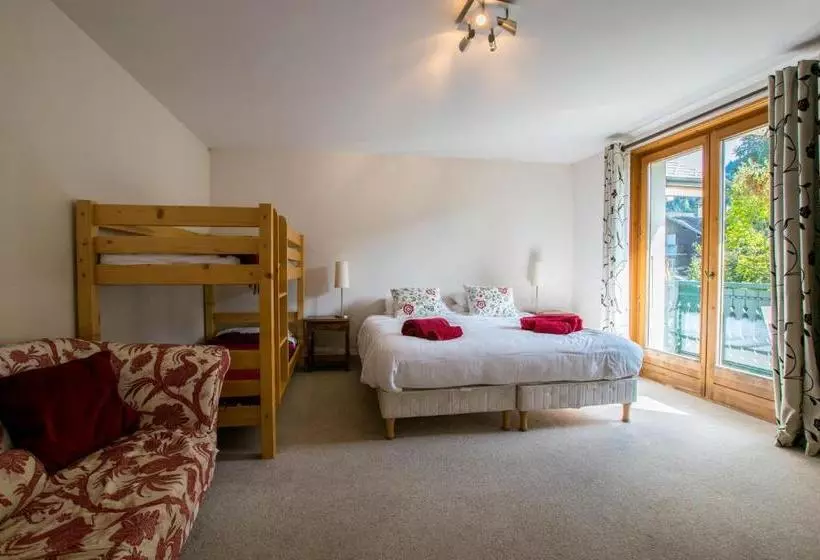 ペンション La Ferme Du Château