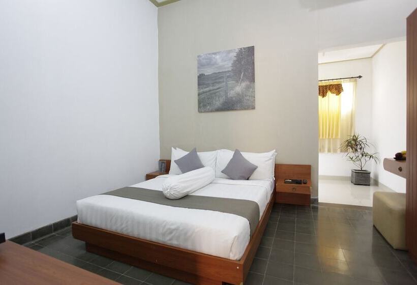 Pensionat Yuwono Hotel & Villa Malioboro