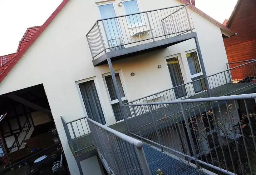 Retkeilymaja Gasthaus Jütte